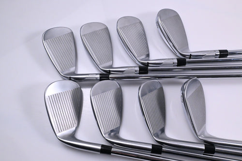 Taylormade Qi Max HL Irons / 5-PW+AW+SW / Regular Flex NS Pro 850GH Neo Shafts