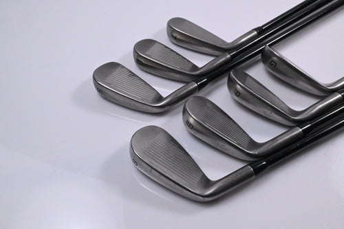 Cobra Darkspeed Irons / 5-PW+GW / Stiff Flex Accra iSeries 8 Shafts