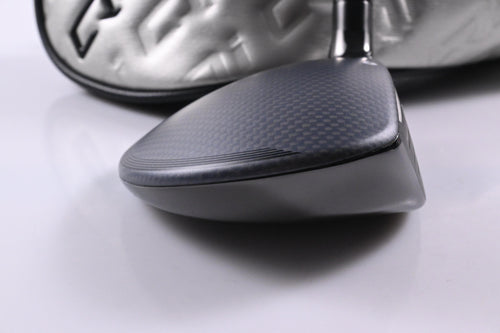 Taylormade Qi35 #5 Wood / 18 Degree / Regular Flex Ventus Blue '25 5 Shaft