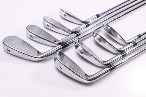 Taylormade R7 TP Irons / 3-PW / Stiff Flex Dynamic Gold S300 Shafts
