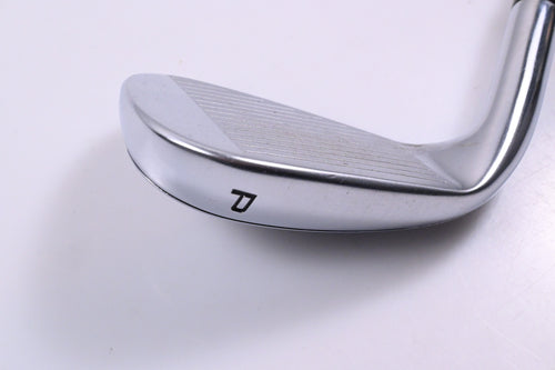 Callaway Rogue ST Pro Pitching Wedge / 43 Degree / Stiff Flex Rifle 105 Shaft