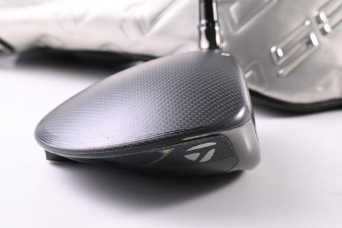 Taylormade Qi35 Driver / 10.5 Degree / Regular Flex Reax 55 Shaft
