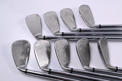 Wilson Deep Red Irons / 3-PW+SW / Regular Flex Wilson Fluid Free Shafts