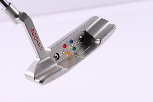 Scotty Cameron Studio Style Newport 2 Putter / 33 Inch