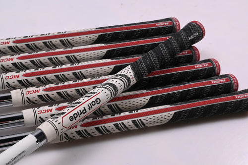 Taylormade P790 2023 Irons / 5-PW+GW / Stiff Flex N.S.Pro Modus³ Tour 120