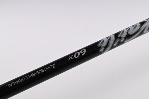 Taylormade Stealth Plus Driver / 10.5 Degree / X-Flex Kai'li White 60 Shaft