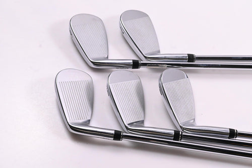 XXIO Forged Irons / 6-PW / Stiff Flex N.S.Pro 920GH Shafts