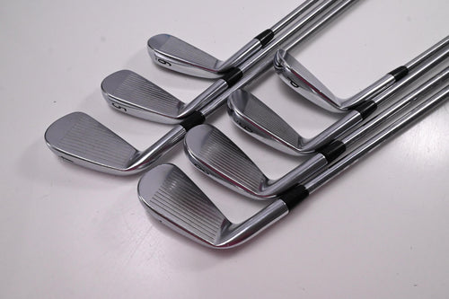 Titleist 716 AP2 Irons / 4-PW / Stiff Flex Project X PXi Shafts