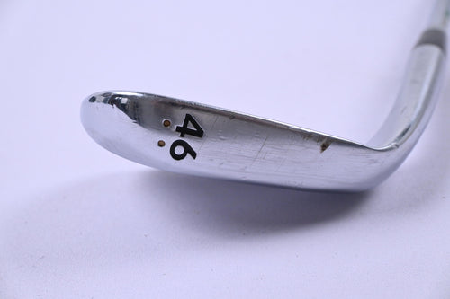 Cleveland 588 RTX 2.0 Pitching Wedge / 46 Degree / Wedge Flex Dynamic Gold Shaft