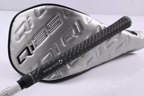 Taylormade Qi35 Driver / 9 Degree / Regular Flex Fujikura Air Speeder 50 Shaft