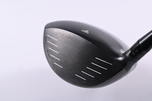 Titleist 917 D2 Driver / 10.5 Degree / Stiff Flex Fujikura Speeder Pro 64 Shaft