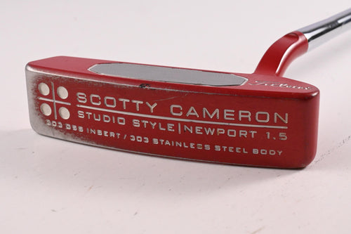Scotty Cameron Studio Stainless Newport 1.5 Red Putter / 32 Inch