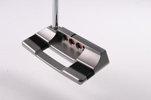 Scotty Cameron 2025 Studio Style Squareback Putter / 34 Inch
