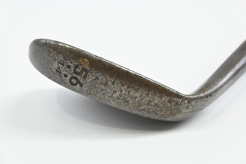 Cleveland 588 RTX Sand Wedge / 56 Degree / Stiff Flex Dynamic Gold S400