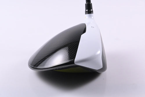 Taylormade M2 2017 Driver / 9.5 Degree / Regular Flex Fujikura Ventus Red 5