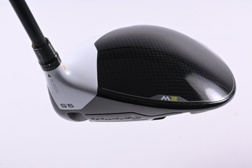Taylormade M2 2017 Driver / 9.5 Degree / Regular Flex Fujikura Ventus Red 5