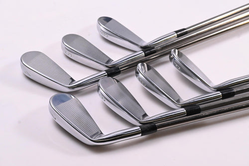 Mizuno MP-20 HMB Irons / 4-PW / Regular Flex UST Recoil ESX460 Shafts