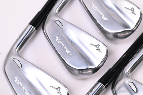 Mizuno M-15 Irons / 6-PW+GW / Regular Flex MMT 85 Shafts