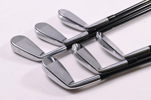 Mizuno M-15 Irons / 6-PW+GW / Regular Flex MMT 85 Shafts