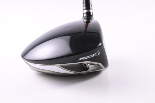 Taylormade R9 Driver / 9.5 Degree / Stiff Flex Aldila Voodoo SVS6 Shaft