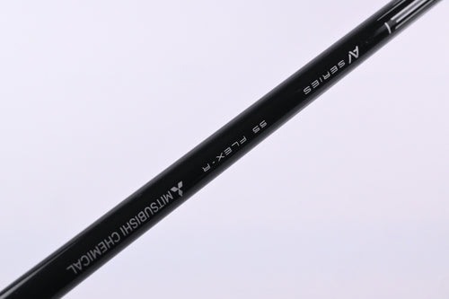 Titleist TSR3 Driver / 10 Degree / Regular Flex Tensei AV Blue 55 Shaft w/ SFW