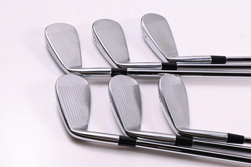 Mizuno JPX 921 Forged Irons / 5-PW / Stiff Flex N.S.Pro Modus³ Tour 105