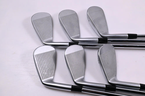 Mizuno JPX 925 Forged Irons / 5-PW / Stiff Flex N.S.Pro Modus³ Tour 115