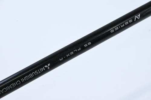 Titleist TSR2 #3 Wood / 15 Degree / Regular Flex Tensei AV Blue 65 Shaft
