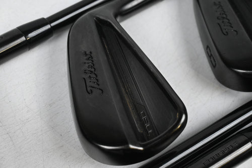 Titleist T150 Black Vapor Irons / 6-PW+GW / Regular Flex Tensei AV Red AM(2)