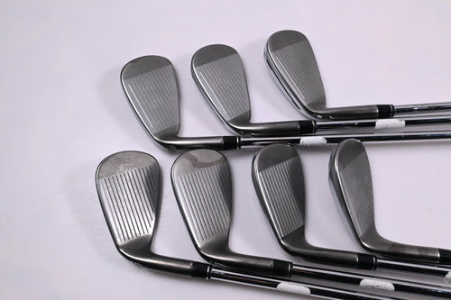 Taylormade Speedblade Irons / 5-PW+SW / Regular Flex SpeedBlade 85 Shafts