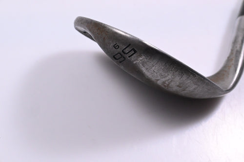 Cleveland RTX ZipCore Sand Wedge / 56 Degree / Wedge Flex Dynamic Gold Spinner