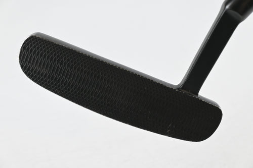 Wilson Infinite Lincoln Park Putter / 34 Inch