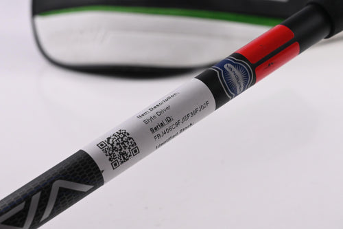 Callaway Elyte Driver / 10.5 Degree / Regular Flex Vanquish 4 Shaft