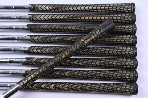 Ping Karsten III Irons / 3-PW+SW / Black Dot / Stiff Flex Ping Karsten Shafts