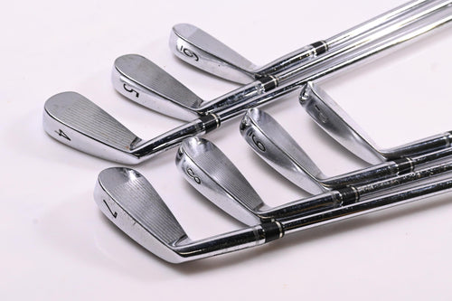 Wilson FG Tour Irons / 4-PW / Regular Flex Dynamic Gold R300 Shafts