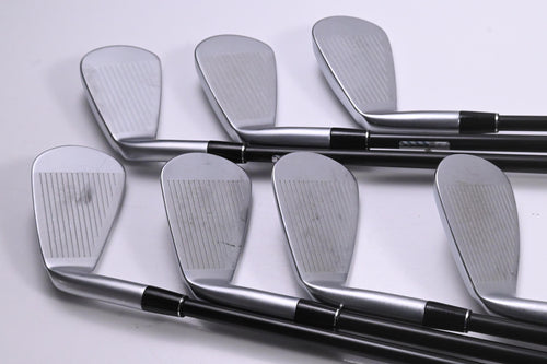 Srixon ZXi4 Irons / 5-PW+AW / Senior Flex UST Mamiya Helium Nanocore 601 Shafts