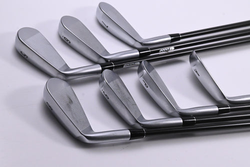 Srixon ZXi4 Irons / 5-PW+AW / Senior Flex UST Mamiya Helium Nanocore 601 Shafts