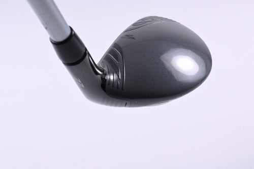 Cobra King F8 #4 Hybrid / 22 Degree / Regular Flex Fujikura Vista Pro 60 Shaft