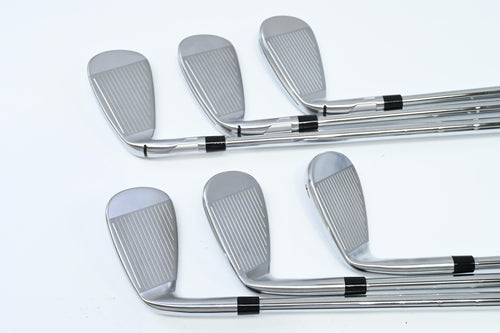 Taylormade Qi Max Irons / 6-PW+AW / X-Flex Dynamic Gold 105 X100 Shafts