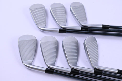 Mizuno JPX 925 Hot Metal Irons / 5-PW+GW / Regular Flex Recoil Dart ESX 60
