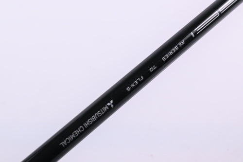 Wilson D9 #4 Hybrid / 22 Degree / Stiff Flex Tensei AV White 70 Shaft