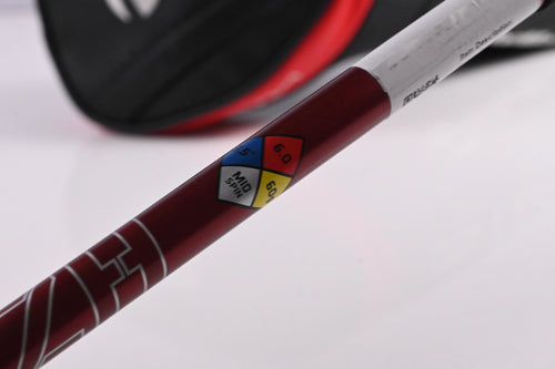 Taylormade Stealth Driver / 10.5 Degree / Stiff Flex HZRDUS Smoke RDX Red 60