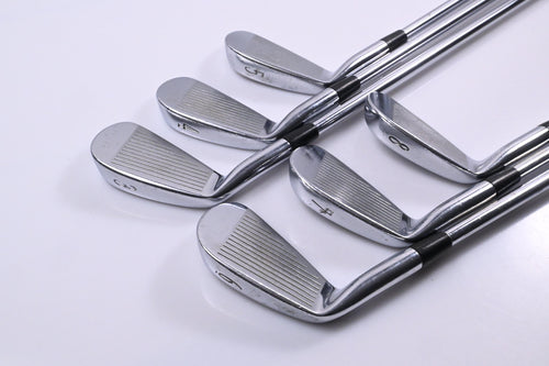 Mizuno MP-32 Irons / 3-8i / Regular Flex Dynamic Gold R300 Shafts