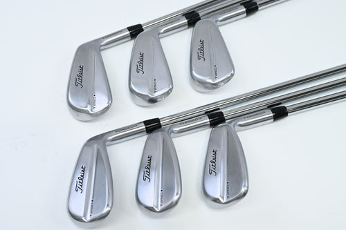 Titleist T250* 2025 Irons / 5-PW / Regular Flex AMT Red Shafts