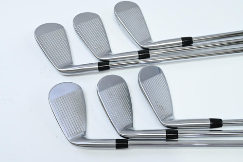 Titleist T250* 2025 Irons / 5-PW / Regular Flex AMT Red Shafts