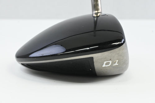 Titleist 907 D1 Driver / 9.5 Degree / Stiff Flex Diamana 65 Shaft