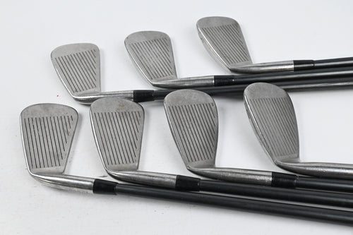 Titleist DCI 962 Irons / 3-9i / Regular Flex Titleist Select Shafts