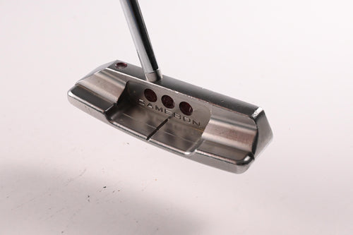 Scotty Cameron Studio Select Newport 2.5 Putter / 33 Inch