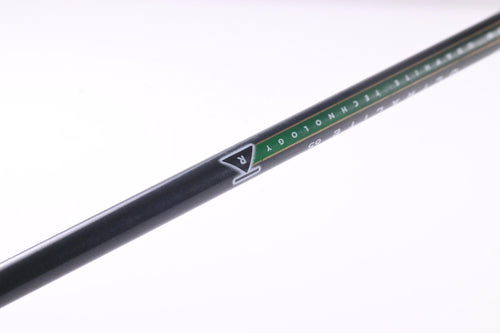Titleist 975 D Driver / 9.5 Degree / Regular Flex Ultralite 65 Shaft