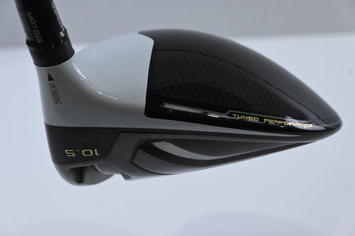 Taylormade M2 2016 Driver / 10.5 Degree / Regular Flex Kuro Kage Black 55
